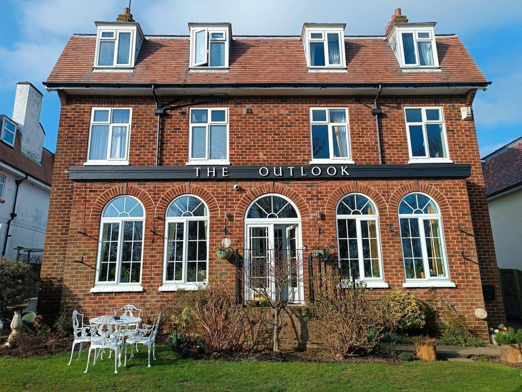 The Outlook Guest house *